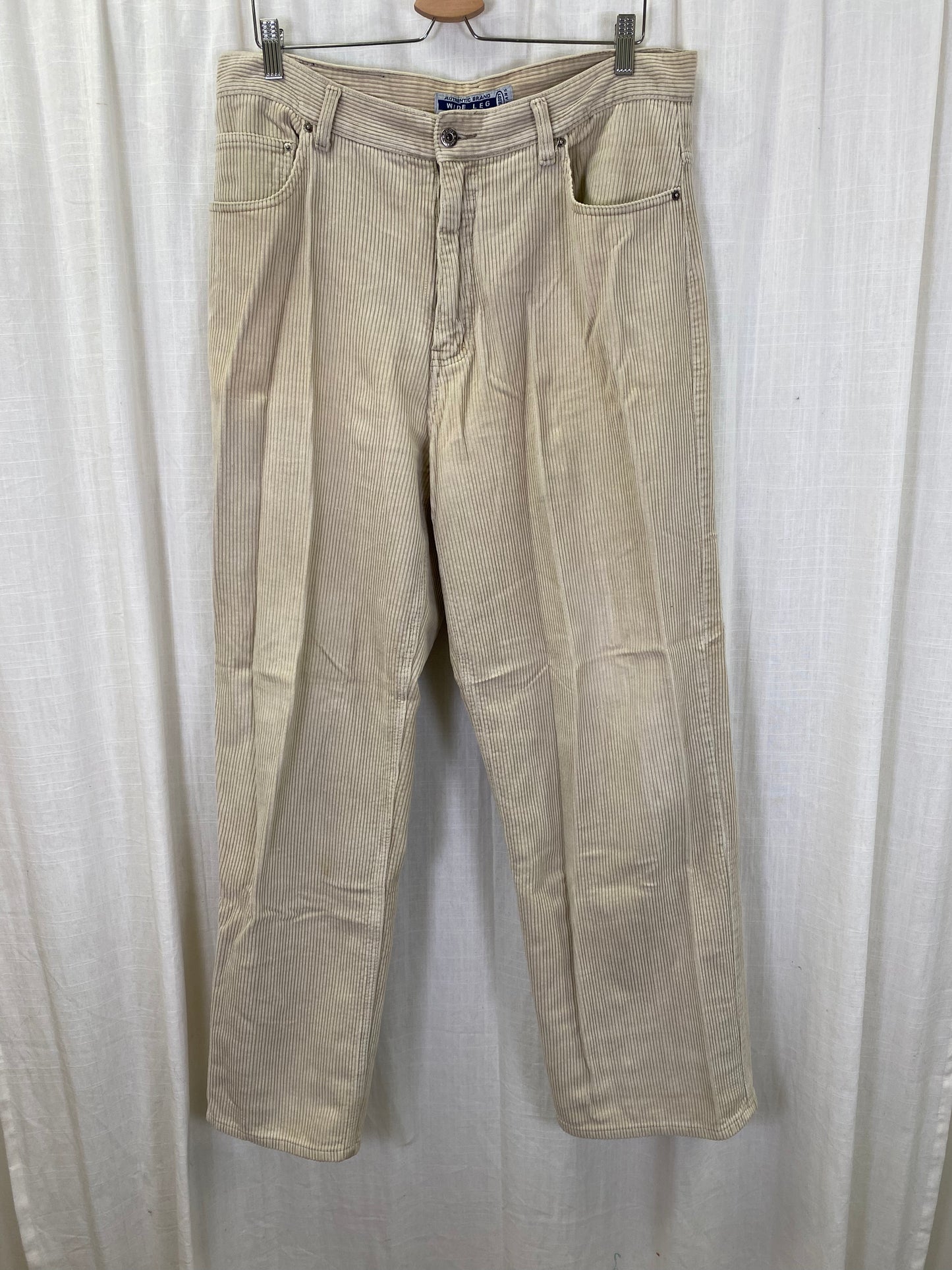 Brody Corduroy Pants (36)