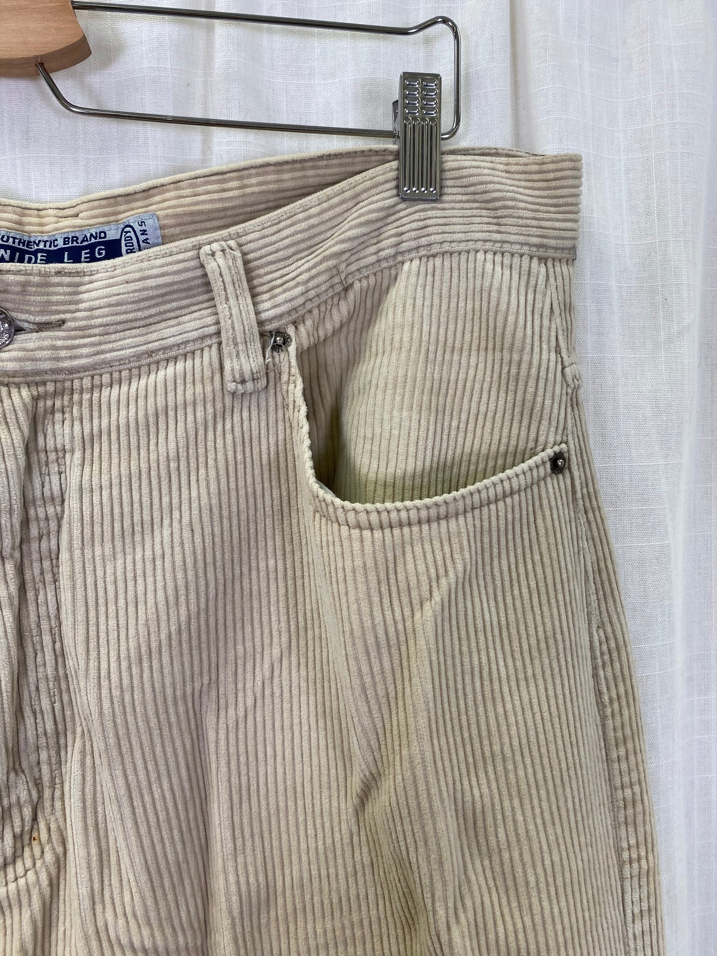 Brody Corduroy Pants (36)