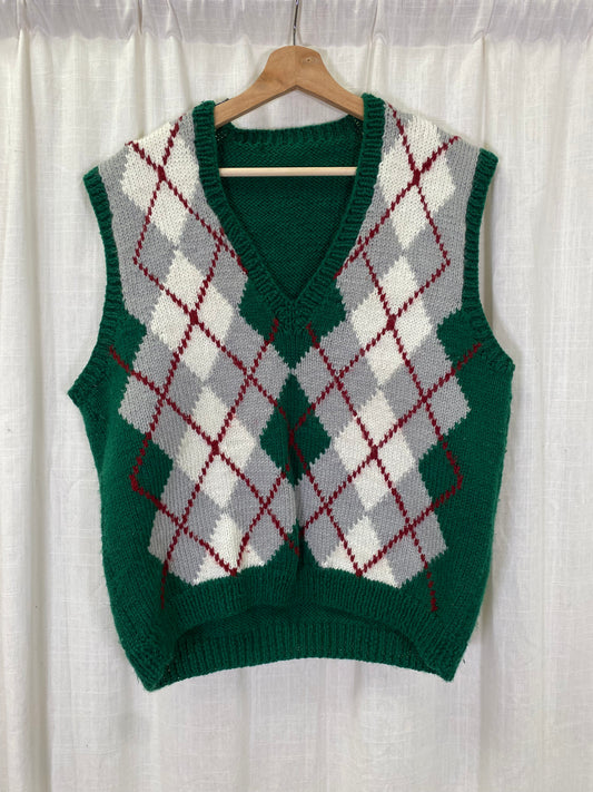 Argyle Knit Sweater Vest (L*)