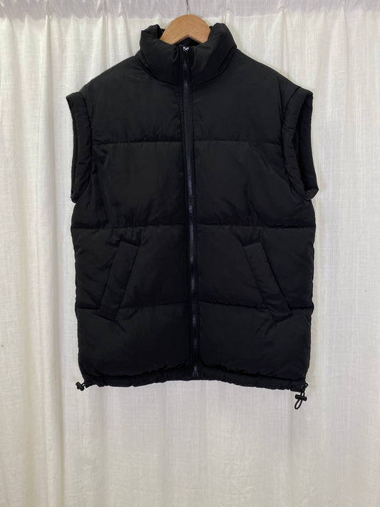 H&M Black Puffer Vest (S)