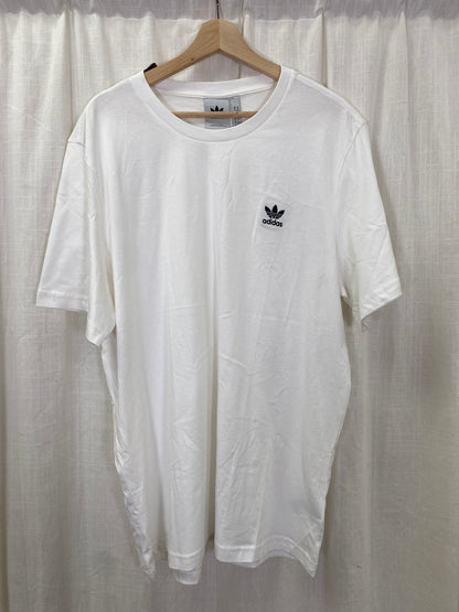 Adidas Tee (XL)