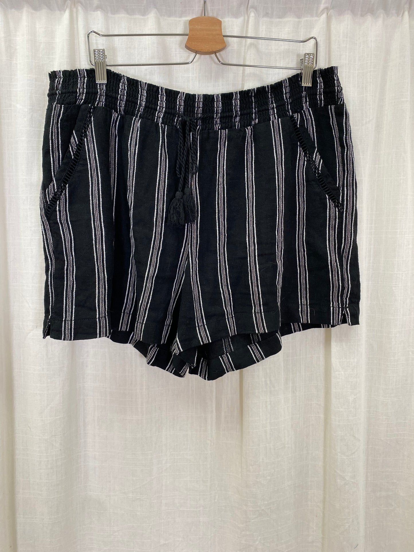 Briggs Shorts (XL)