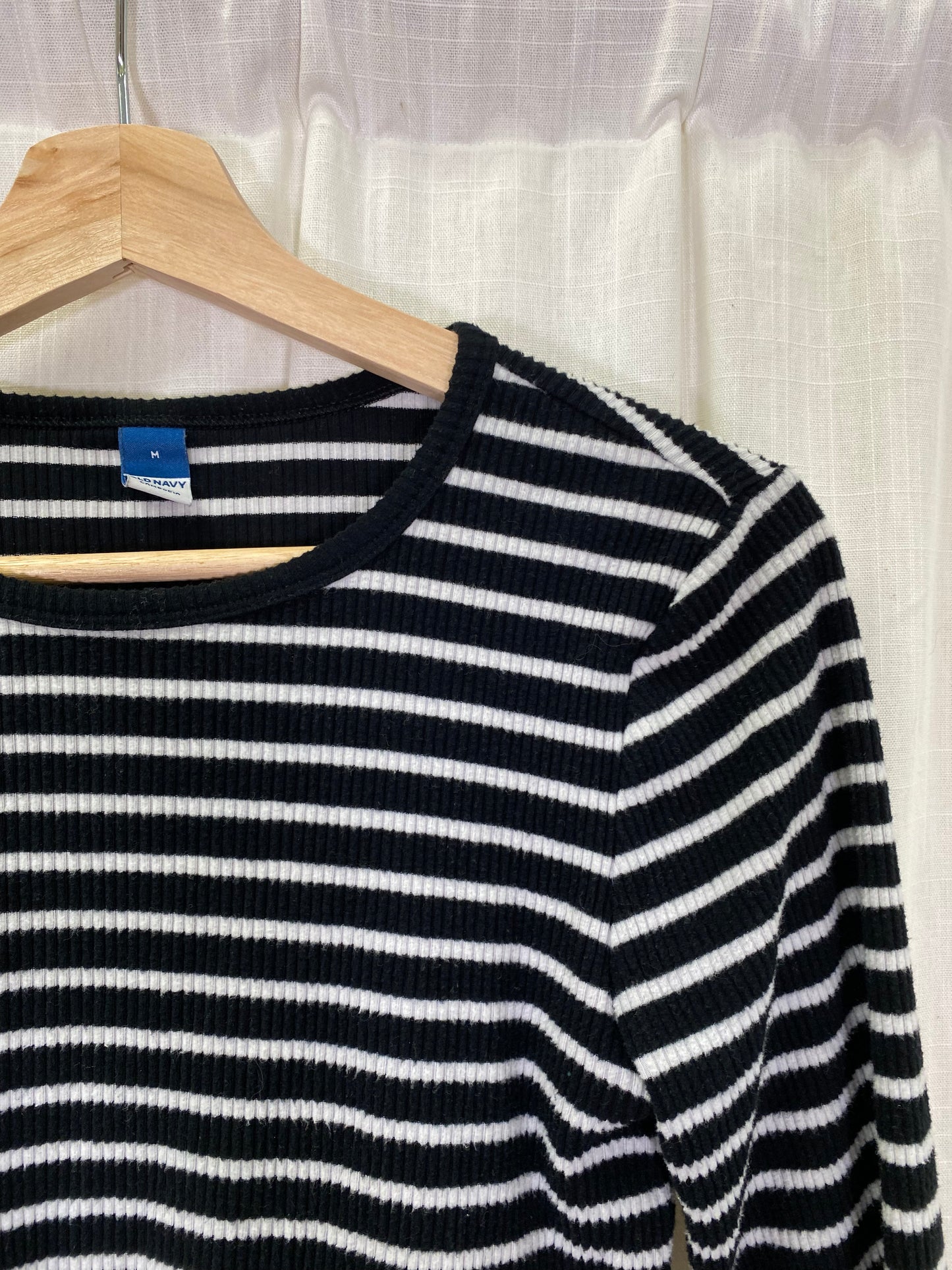 Old Navy Top (M)